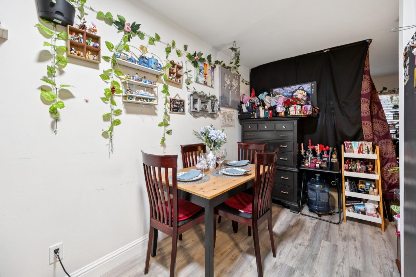 Detail Gallery Image 37 of 106 For 263 La Pala Dr, San Jose,  CA 95127 - – Beds | – Baths