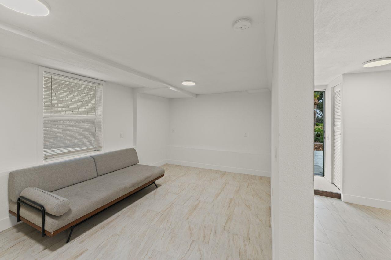 Detail Gallery Image 9 of 31 For 940 York St, Vallejo,  CA 94590 - – Beds | – Baths