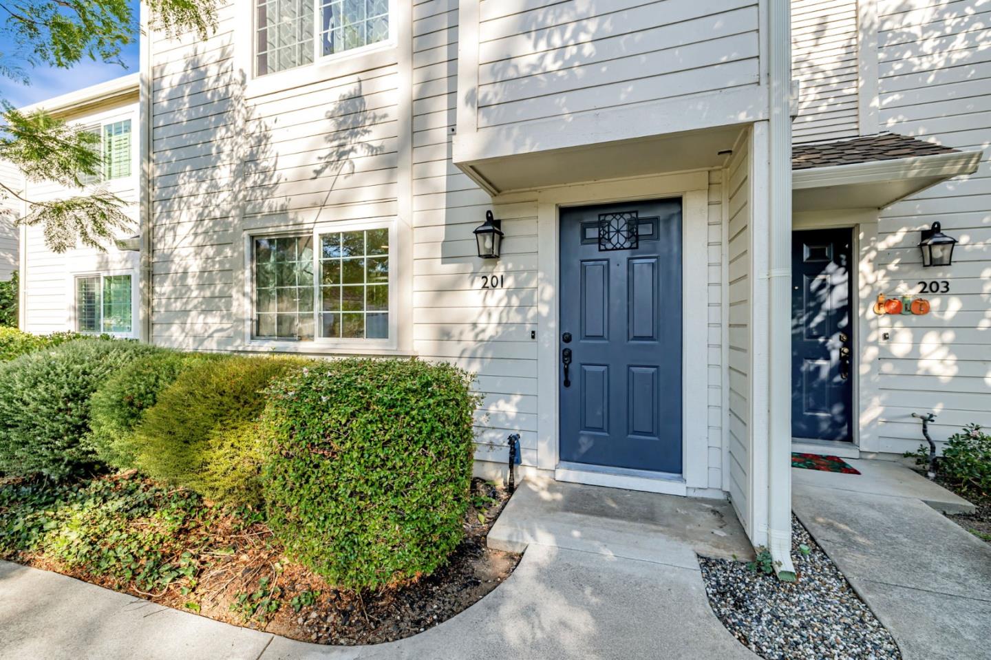 Detail Gallery Image 35 of 36 For 201 Shelley Ave, Campbell,  CA 95008 - 3 Beds | 2/1 Baths