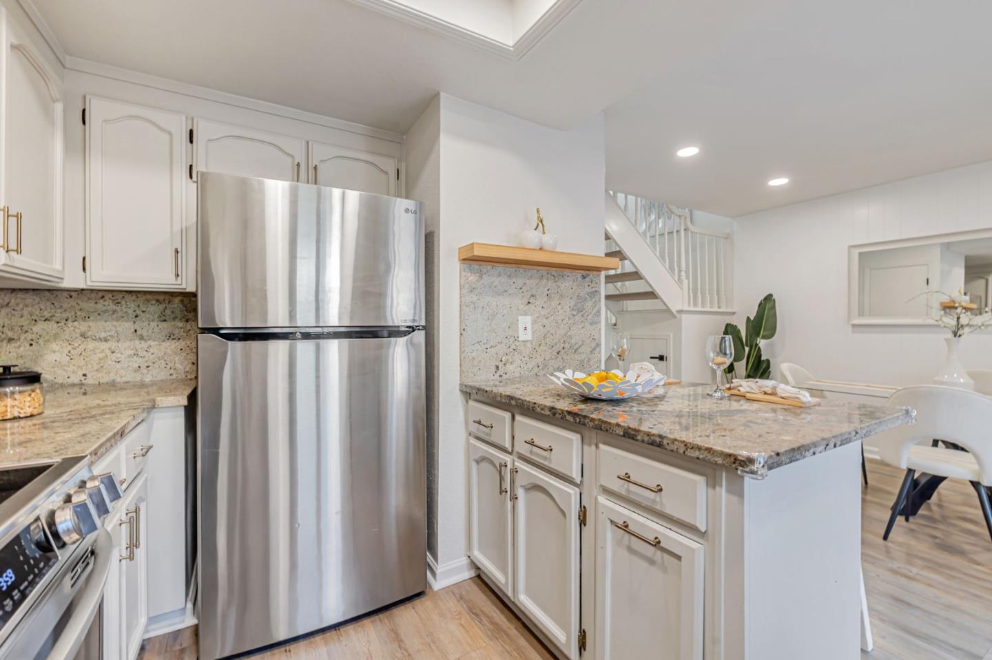 Detail Gallery Image 7 of 36 For 201 Shelley Ave, Campbell,  CA 95008 - 3 Beds | 2/1 Baths