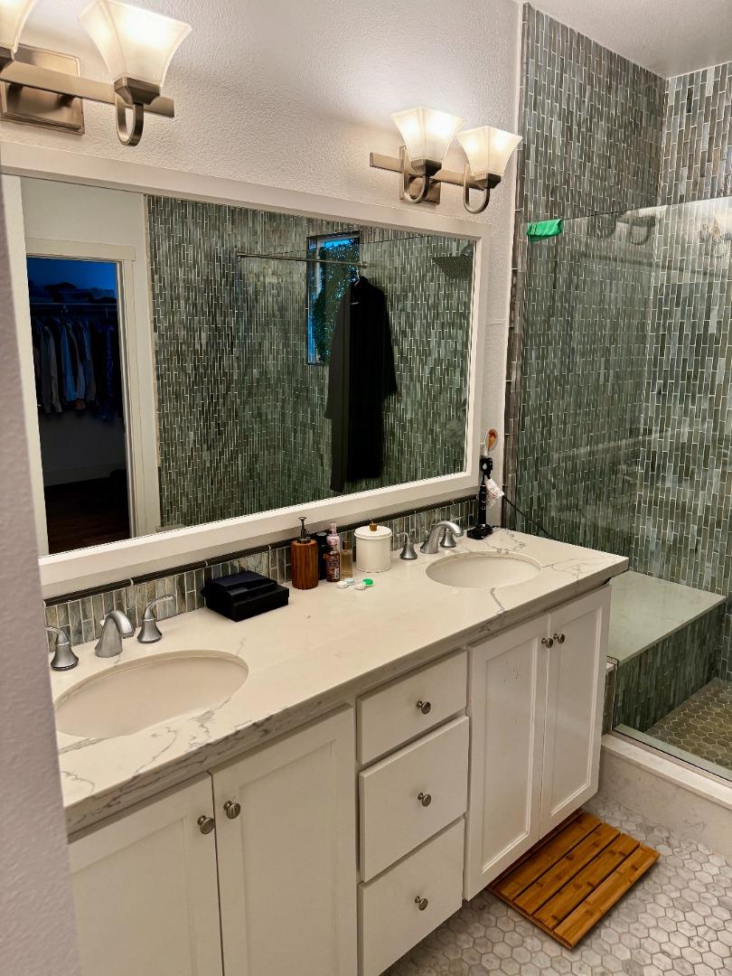 Detail Gallery Image 13 of 15 For 309 Polaris Ter, Sunnyvale,  CA 94086 - 3 Beds | 2/1 Baths