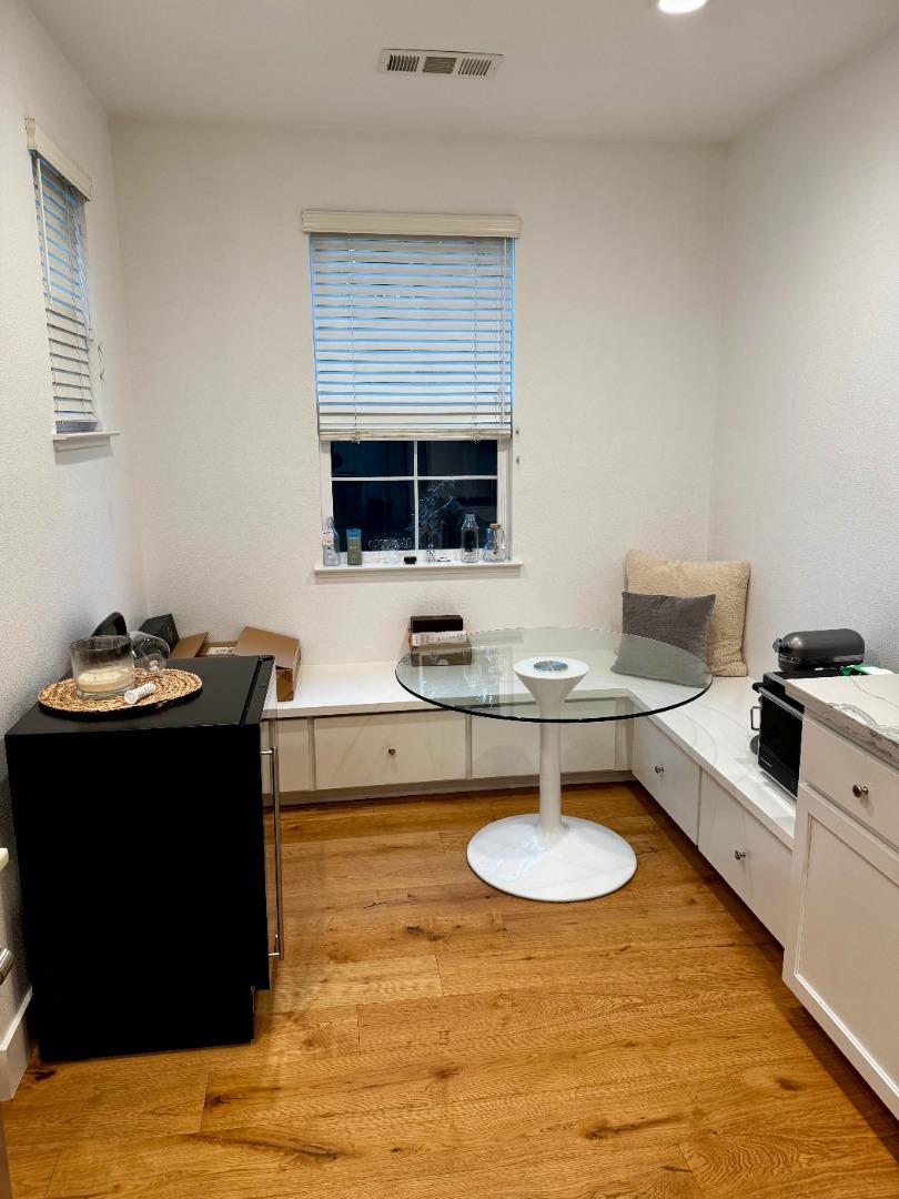 Detail Gallery Image 3 of 15 For 309 Polaris Ter, Sunnyvale,  CA 94086 - 3 Beds | 2/1 Baths