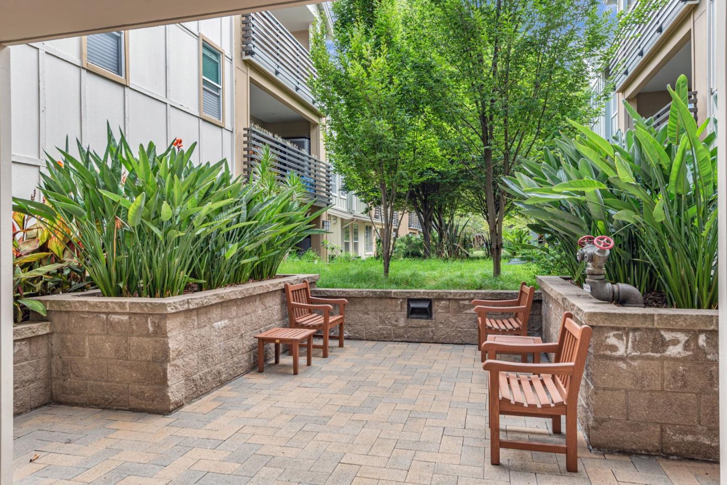 Detail Gallery Image 3 of 30 For 4463 Hyde Cmn #306,  Fremont,  CA 94538 - 2 Beds | 2 Baths