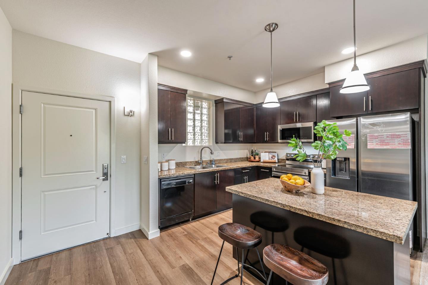 Detail Gallery Image 8 of 30 For 4463 Hyde Cmn #306,  Fremont,  CA 94538 - 2 Beds | 2 Baths