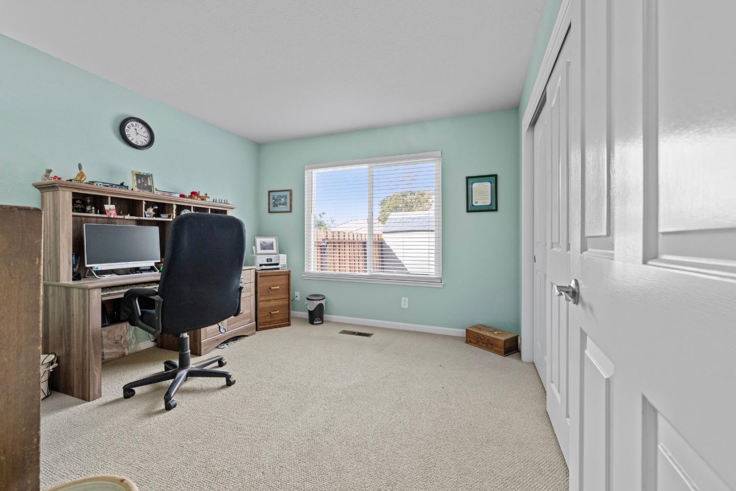 Detail Gallery Image 19 of 31 For 441 Tierra Del Sol, Hollister,  CA 95023 - 4 Beds | 3 Baths