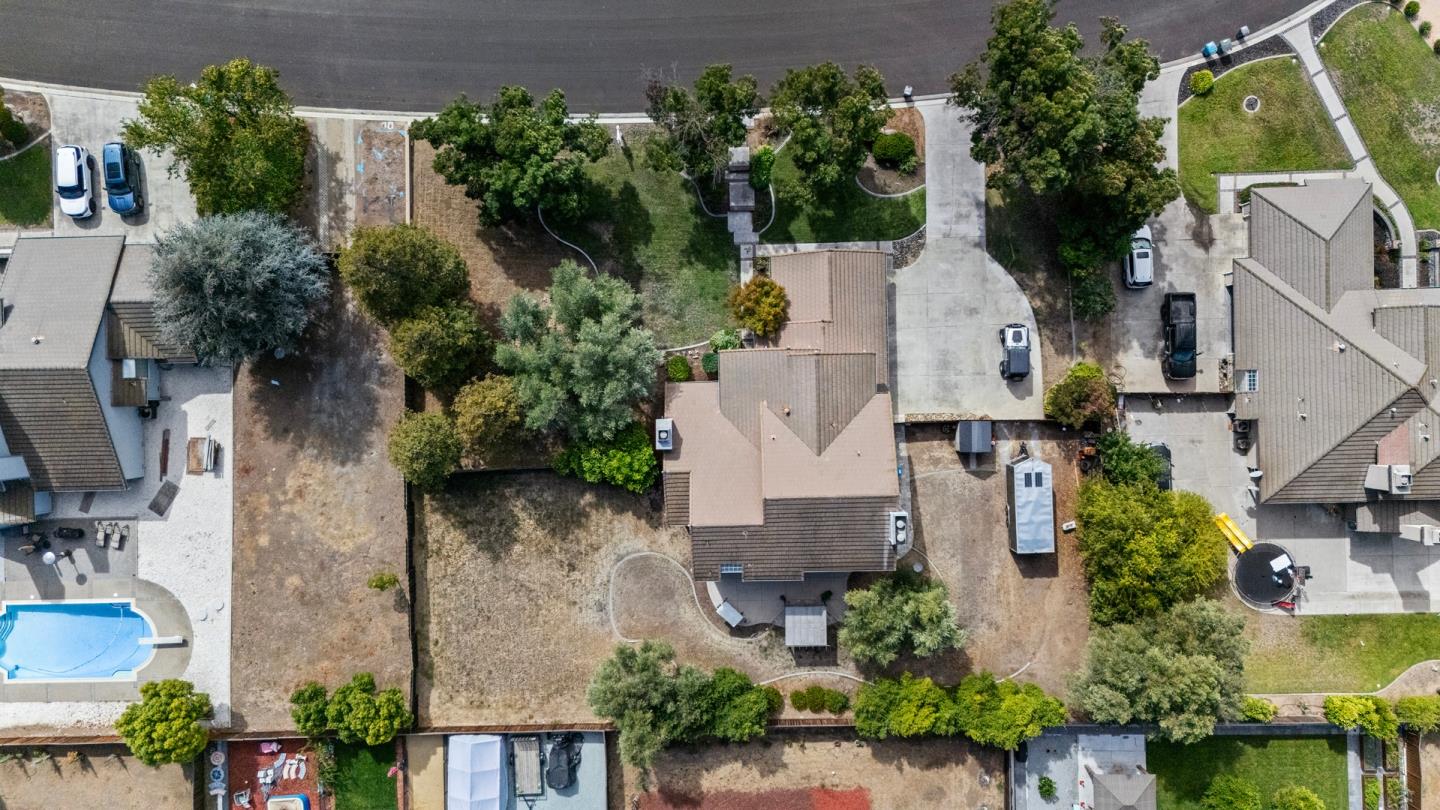 Detail Gallery Image 42 of 43 For 441 Tierra Del Sol, Hollister,  CA 95023 - 4 Beds | 3 Baths