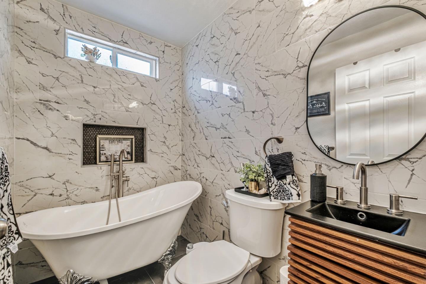 Detail Gallery Image 18 of 34 For 36985 Walnut St, Newark,  CA 94560 - 4 Beds | 3 Baths