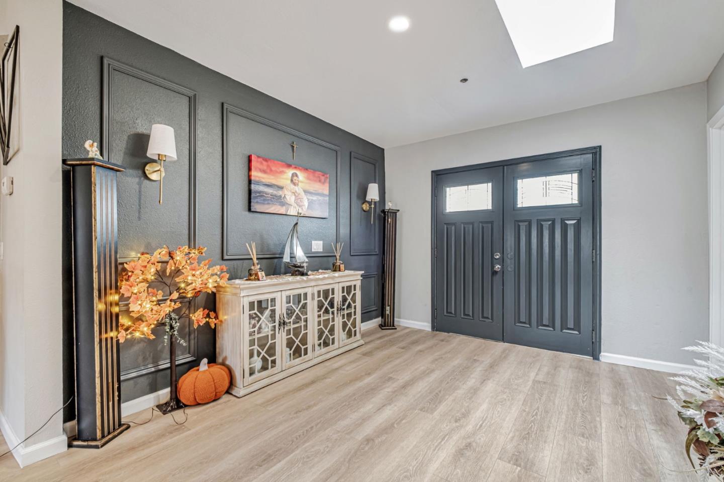 Detail Gallery Image 3 of 34 For 36985 Walnut St, Newark,  CA 94560 - 4 Beds | 3 Baths