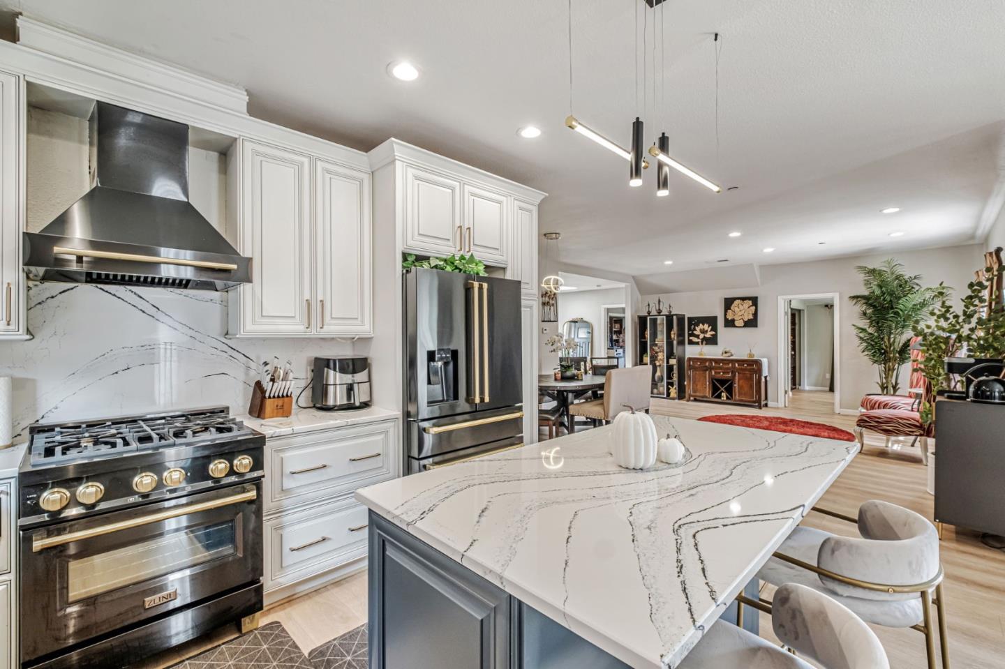 Detail Gallery Image 5 of 34 For 36985 Walnut St, Newark,  CA 94560 - 4 Beds | 3 Baths