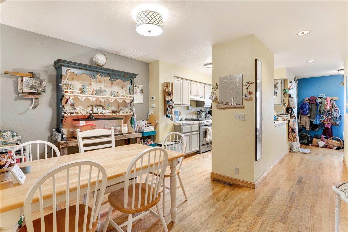 Detail Gallery Image 6 of 20 For 7245 Lotus Way, Aptos,  CA 95003 - 2 Beds | 1/1 Baths