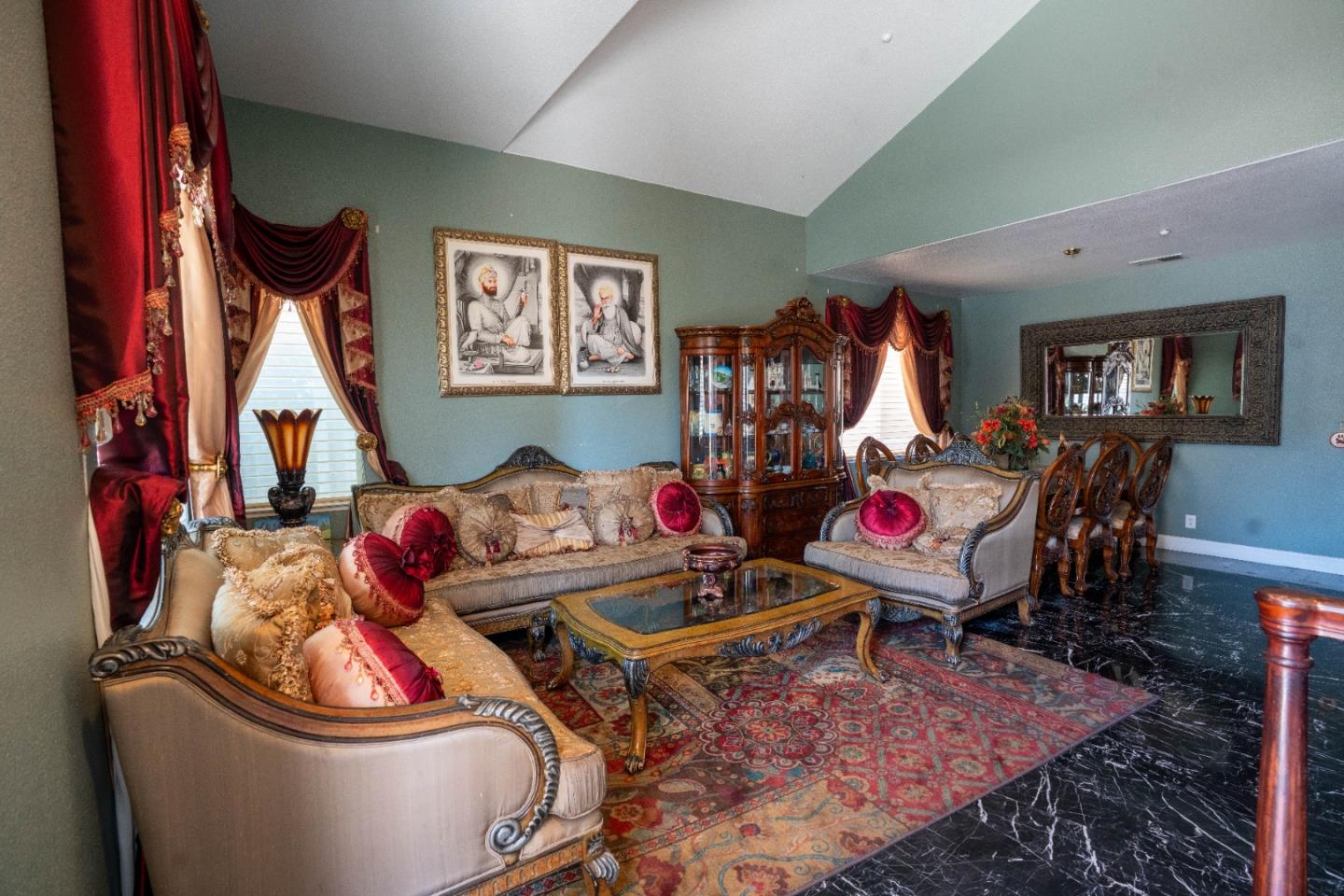 Detail Gallery Image 26 of 29 For 34237 Torrey Pine Ln, Union City,  CA 94587 - 5 Beds | 3 Baths