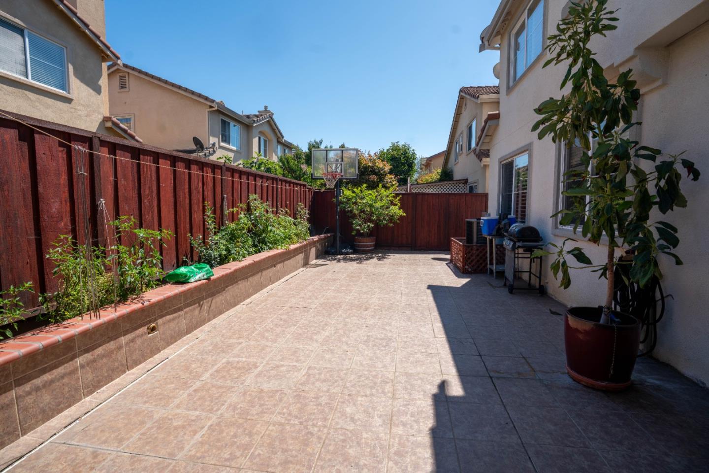 Detail Gallery Image 29 of 29 For 34237 Torrey Pine Ln, Union City,  CA 94587 - 5 Beds | 3 Baths