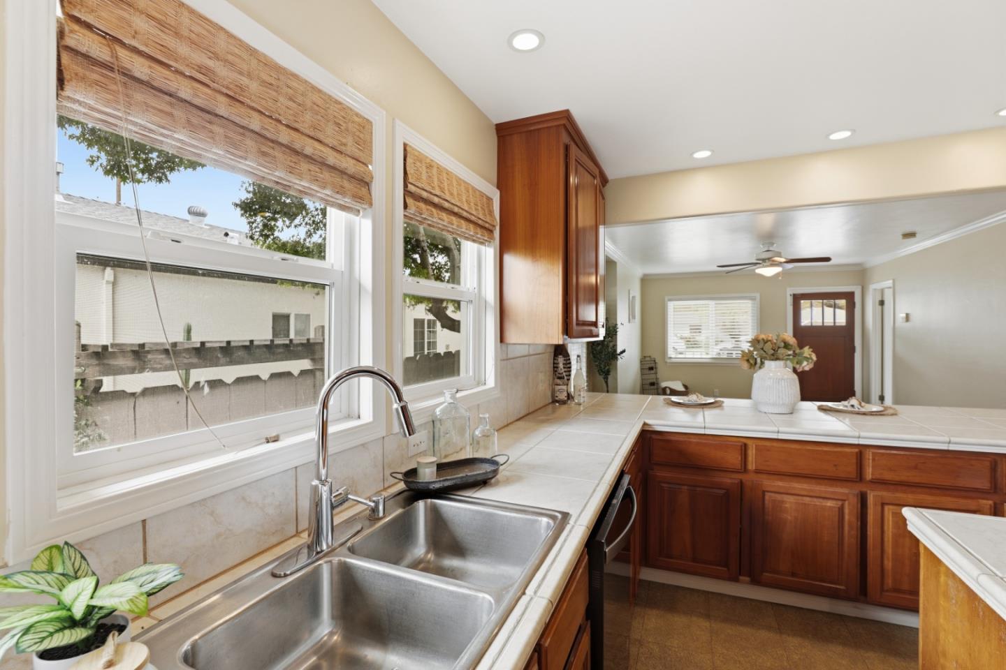 1218 Sally Street, Hollister, CA, 95023