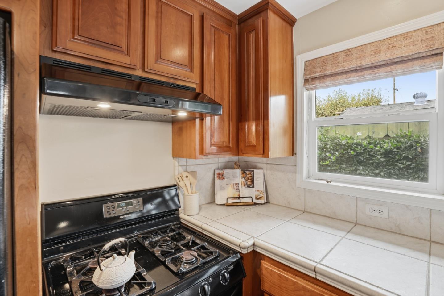 1218 Sally Street, Hollister, CA, 95023