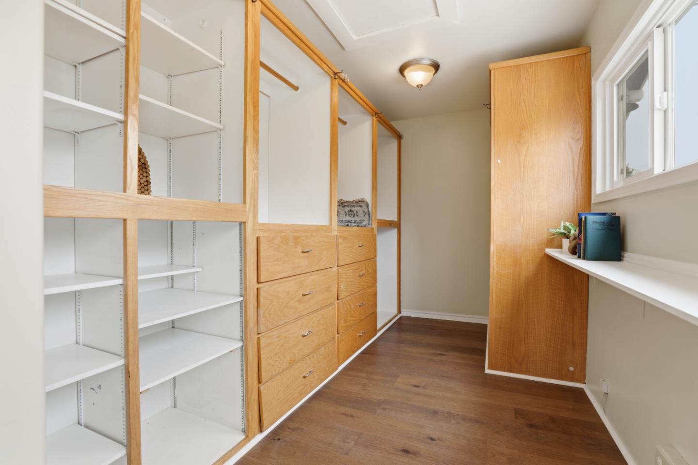 Detail Gallery Image 25 of 44 For 1218 Sally St, Hollister,  CA 95023 - 4 Beds | 2 Baths