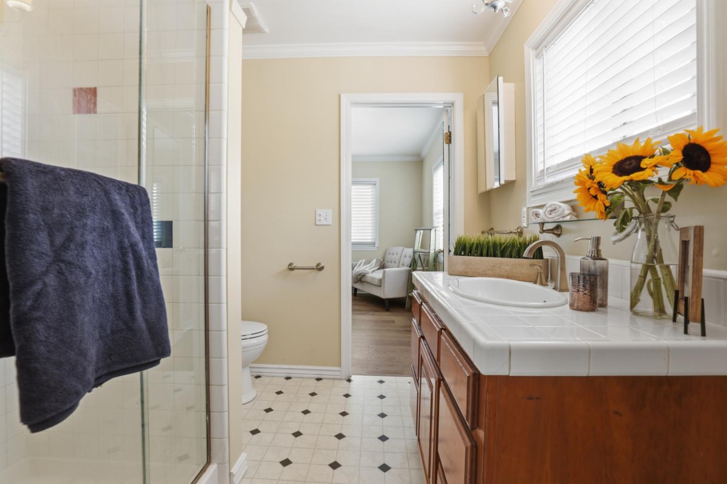 Detail Gallery Image 29 of 44 For 1218 Sally St, Hollister,  CA 95023 - 4 Beds | 2 Baths