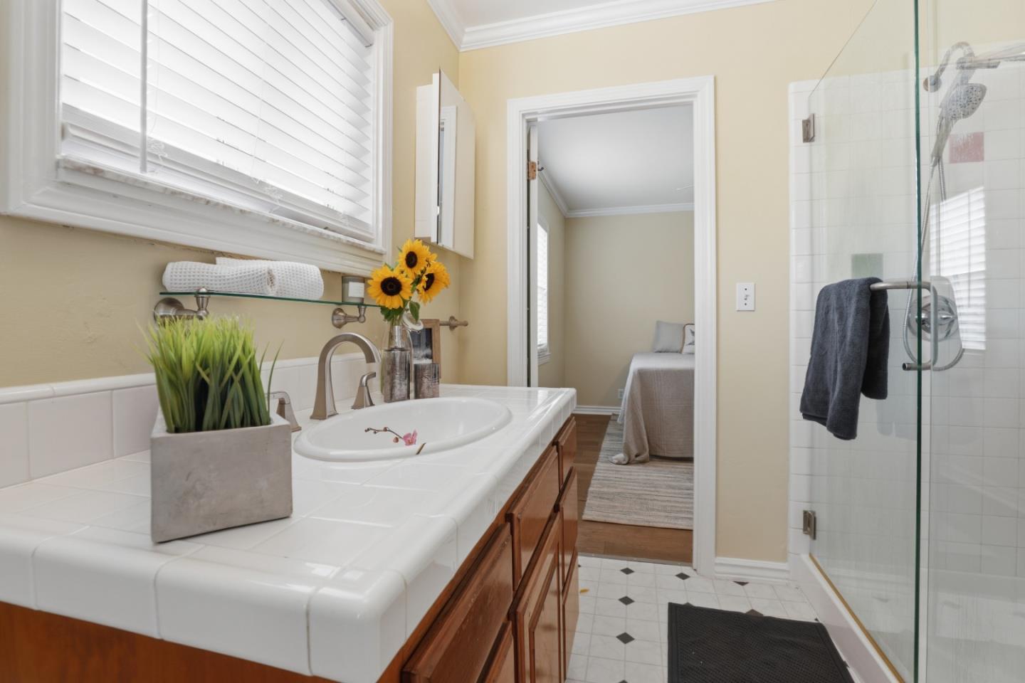 Detail Gallery Image 31 of 44 For 1218 Sally St, Hollister,  CA 95023 - 4 Beds | 2 Baths