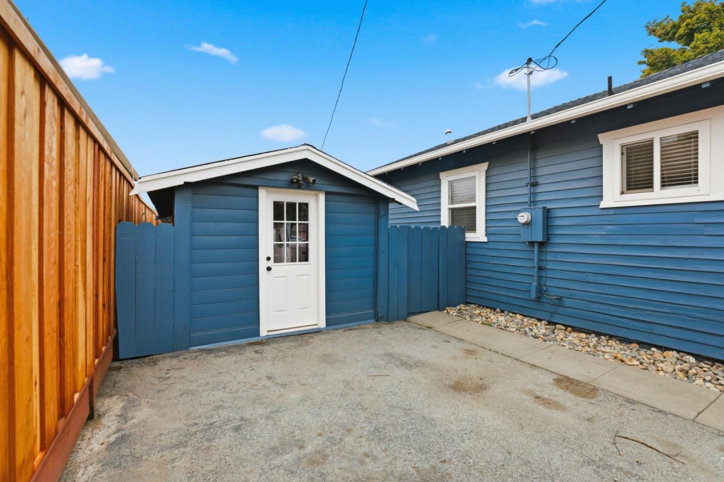 Detail Gallery Image 35 of 44 For 1218 Sally St, Hollister,  CA 95023 - 4 Beds | 2 Baths