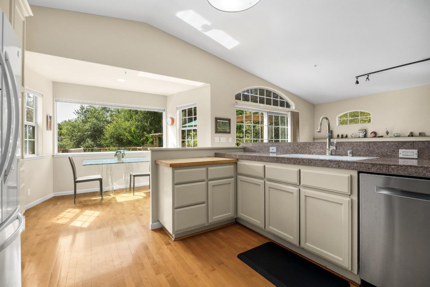 Detail Gallery Image 14 of 37 For 199 Quail Run Rd, Aptos,  CA 95003 - 3 Beds | 2 Baths
