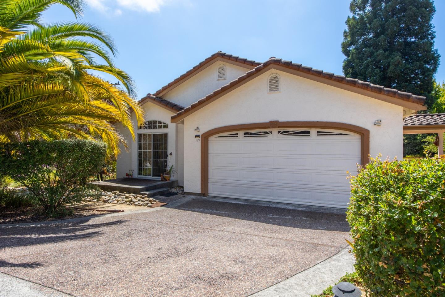 Detail Gallery Image 2 of 37 For 199 Quail Run Rd, Aptos,  CA 95003 - 3 Beds | 2 Baths