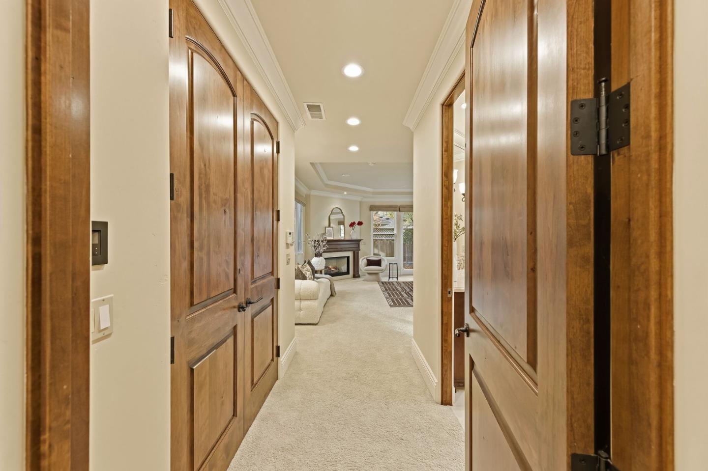 484 Cherry Avenue, Los Altos, CA, 94022