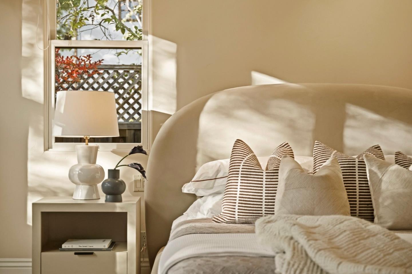 484 Cherry Avenue, Los Altos, CA, 94022