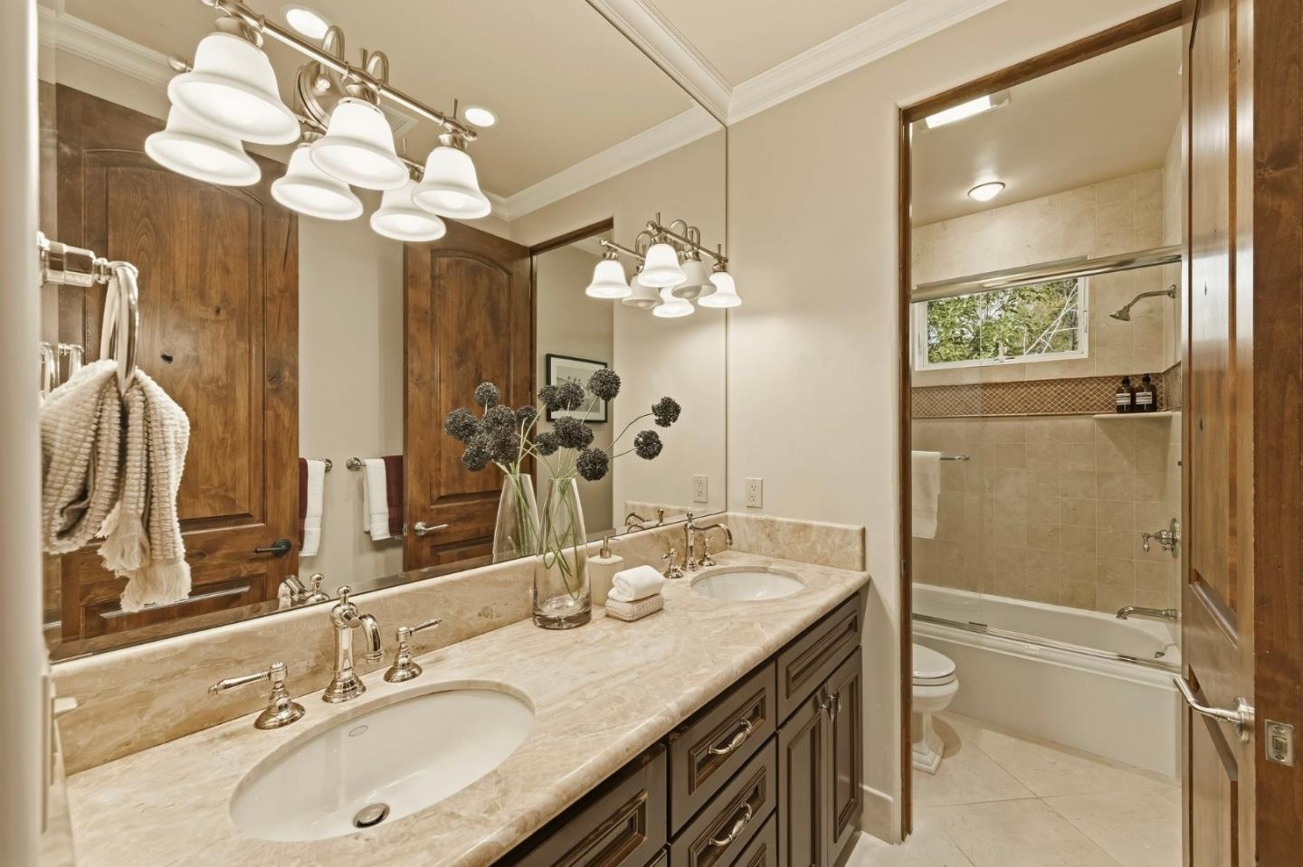 484 Cherry Avenue, Los Altos, CA, 94022