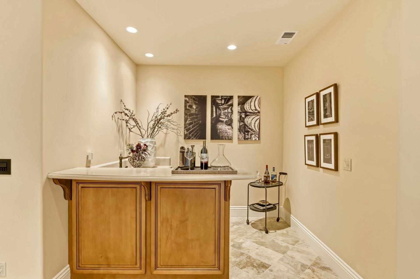 484 Cherry Avenue, Los Altos, CA, 94022