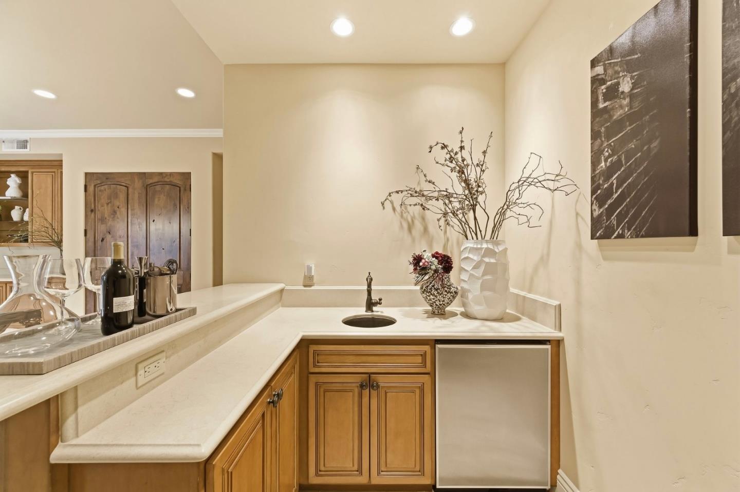 Detail Gallery Image 65 of 82 For 484 Cherry Ave, Los Altos,  CA 94022 - 4 Beds | 3/1 Baths