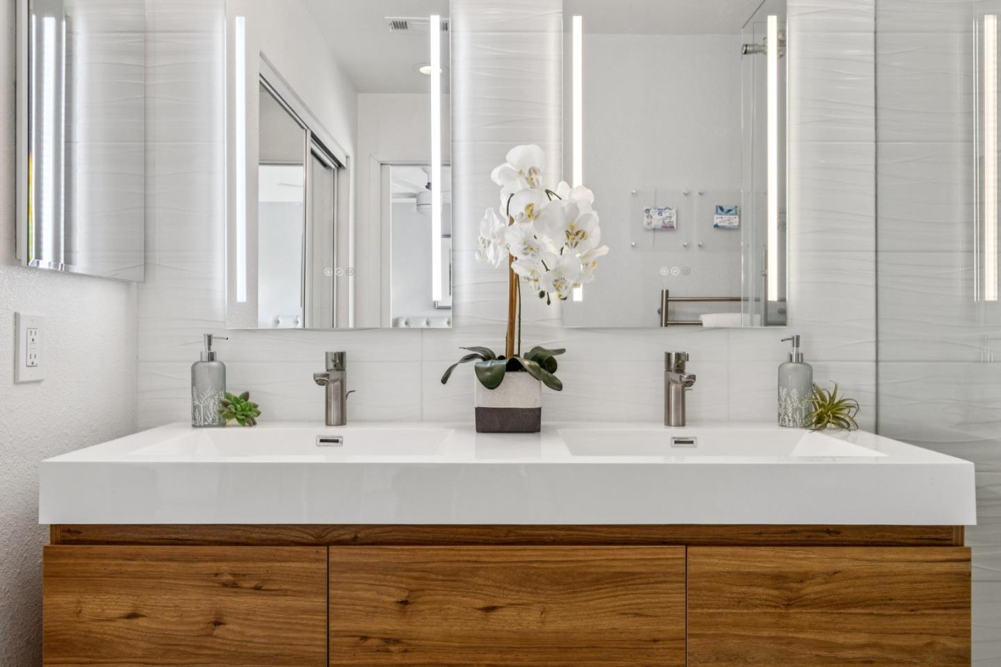 Detail Gallery Image 22 of 30 For 803 Peary Ln, Foster City,  CA 94404 - 3 Beds | 2/1 Baths