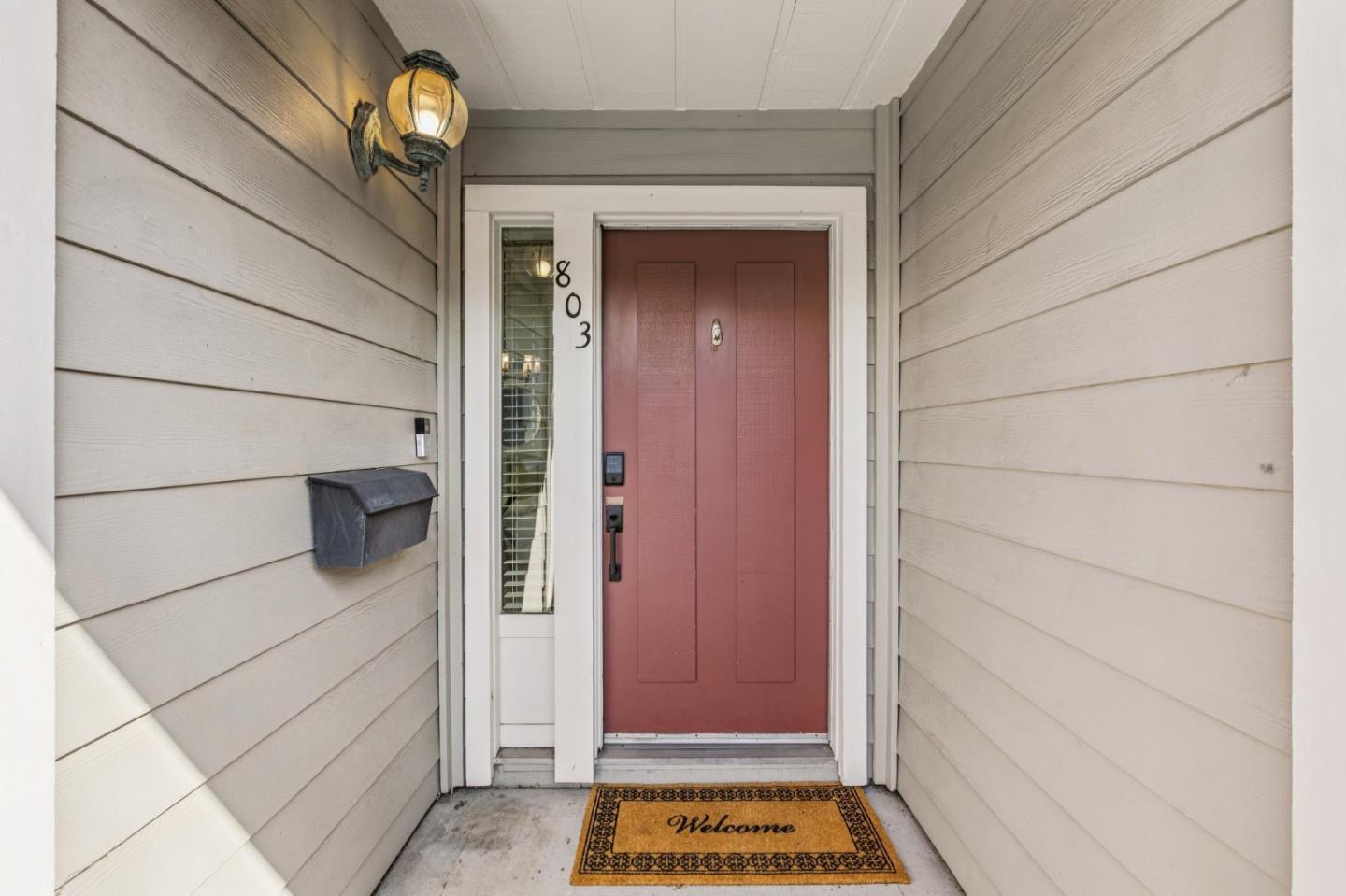 Detail Gallery Image 3 of 30 For 803 Peary Ln, Foster City,  CA 94404 - 3 Beds | 2/1 Baths