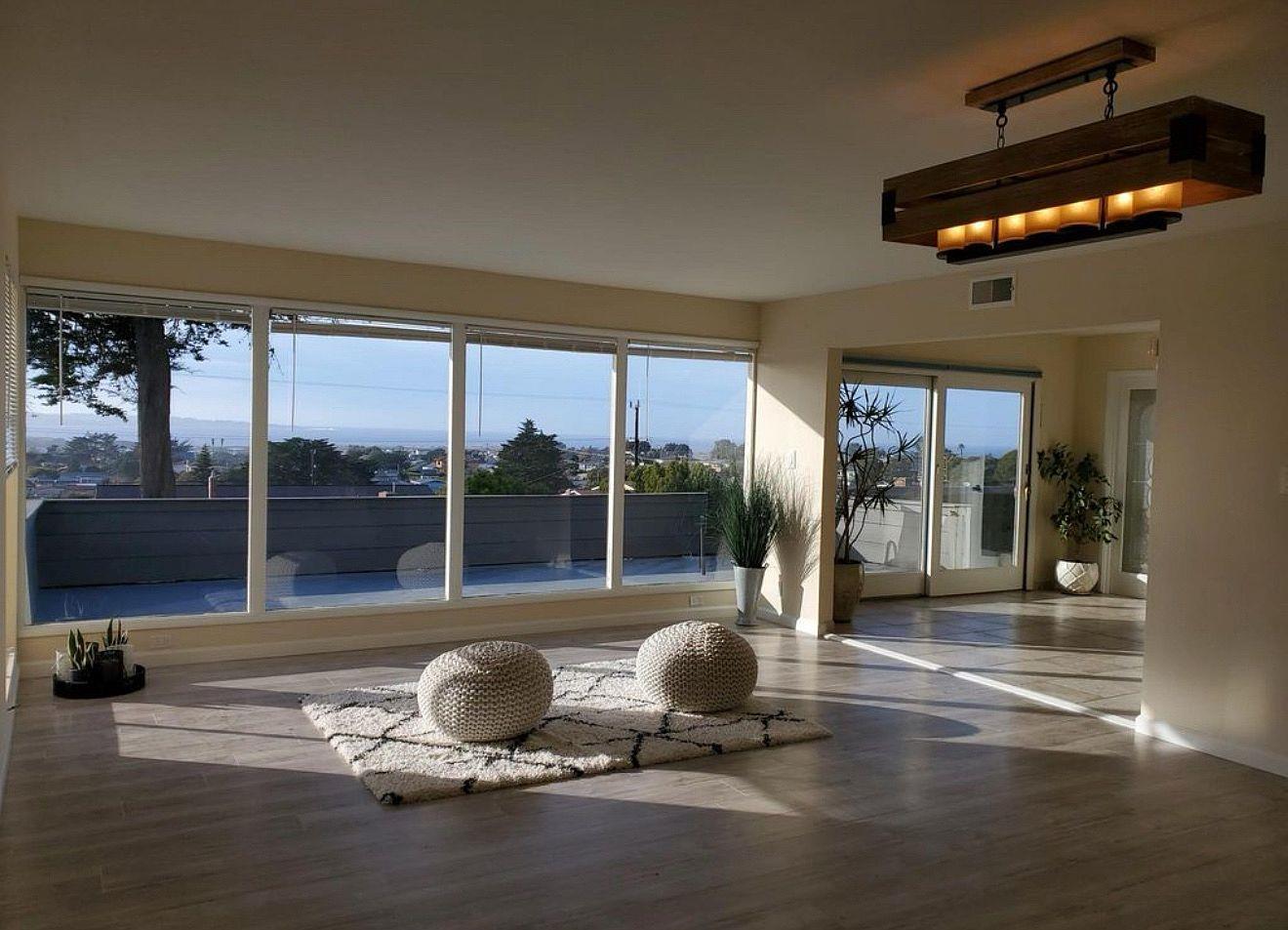 Front Image Thumbnail for ML82023148