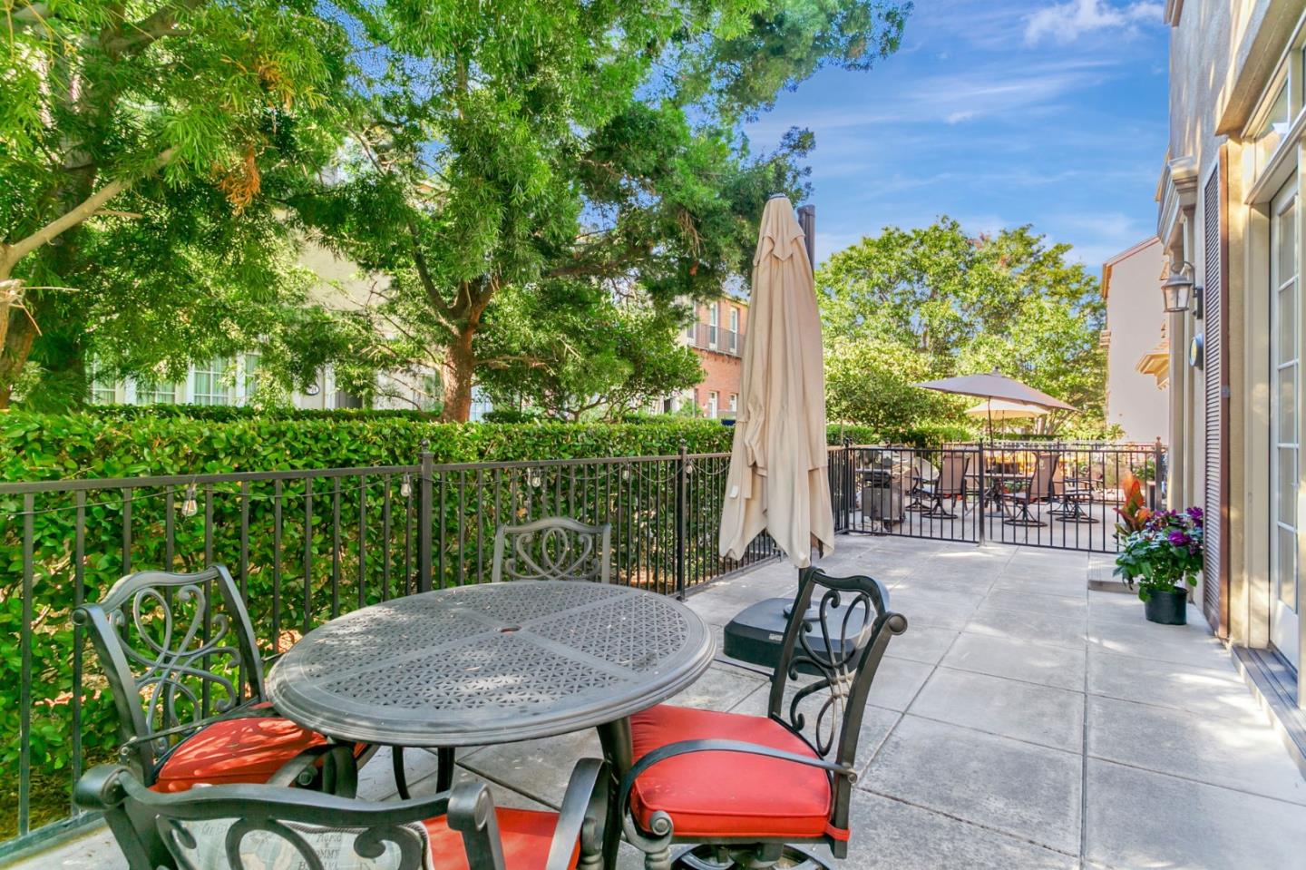 Detail Gallery Image 18 of 21 For 869 Georgetown Pl, San Jose,  CA 95126 - 3 Beds | 2/1 Baths