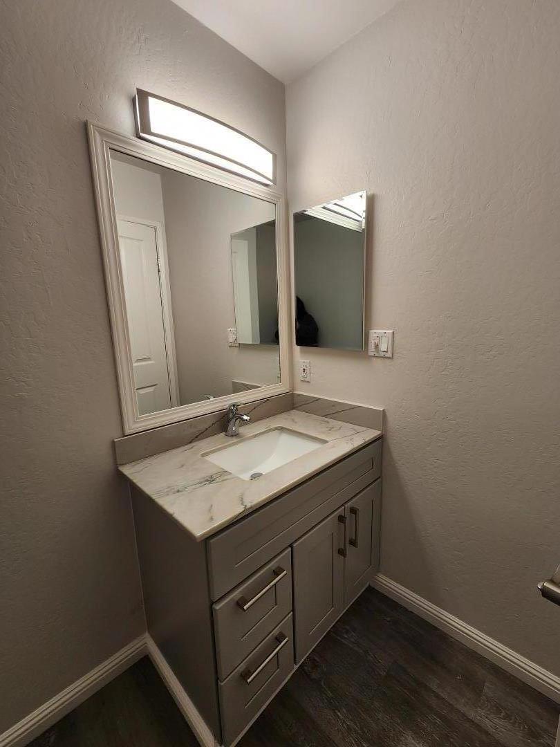 Detail Gallery Image 13 of 33 For 1116 Lord Nelson Ln, Foster City,  CA 94404 - 3 Beds | 2/1 Baths