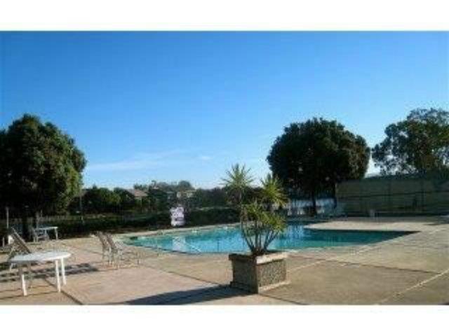 Detail Gallery Image 27 of 33 For 1116 Lord Nelson Ln, Foster City,  CA 94404 - 3 Beds | 2/1 Baths