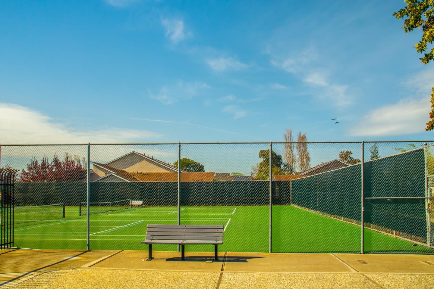 Detail Gallery Image 28 of 33 For 1116 Lord Nelson Ln, Foster City,  CA 94404 - 3 Beds | 2/1 Baths