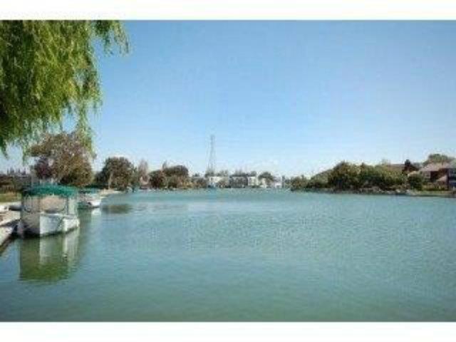 Detail Gallery Image 32 of 33 For 1116 Lord Nelson Ln, Foster City,  CA 94404 - 3 Beds | 2/1 Baths