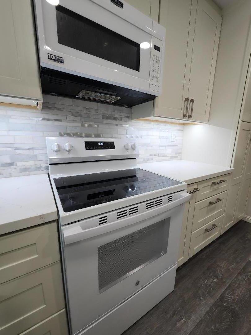 Detail Gallery Image 9 of 33 For 1116 Lord Nelson Ln, Foster City,  CA 94404 - 3 Beds | 2/1 Baths