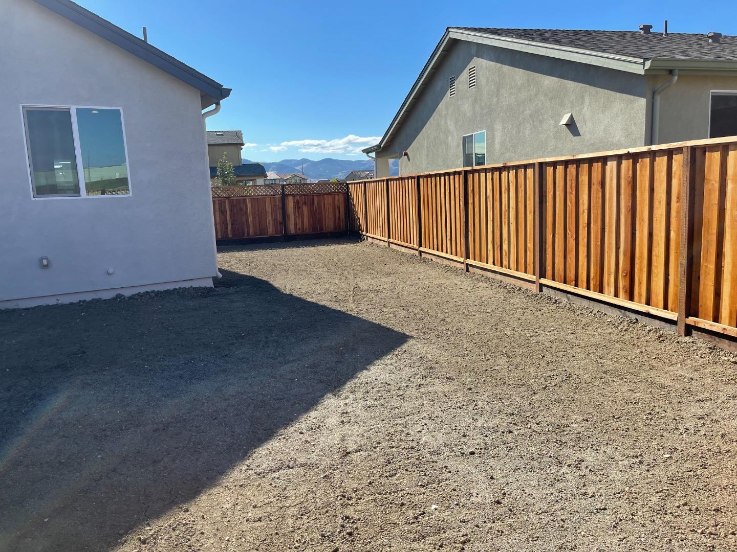 Detail Gallery Image 13 of 13 For 754 Livingston Ave, King City,  CA 93930 - 4 Beds | 2 Baths