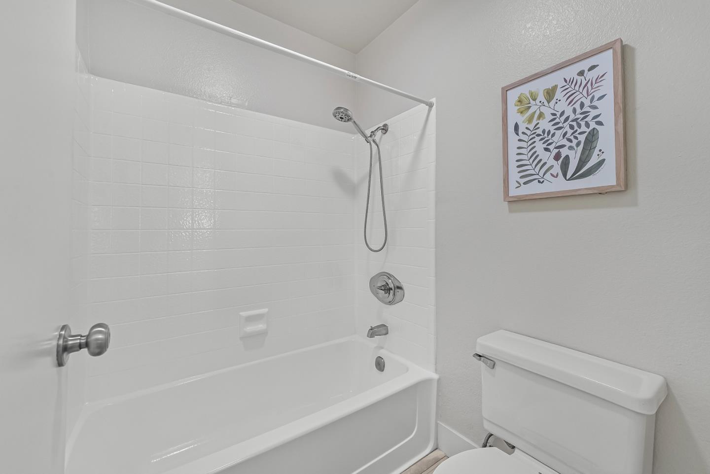 Detail Gallery Image 22 of 33 For 1578 Thorncrest Dr, San Jose,  CA 95131 - 2 Beds | 2 Baths