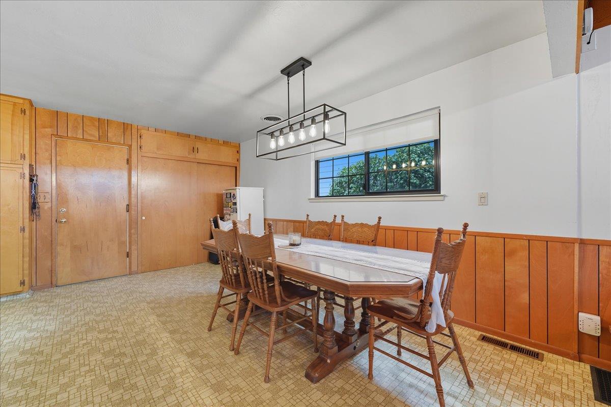 Detail Gallery Image 20 of 36 For 844 Capistrano Dr, Salinas,  CA 93901 - 3 Beds | 1/1 Baths