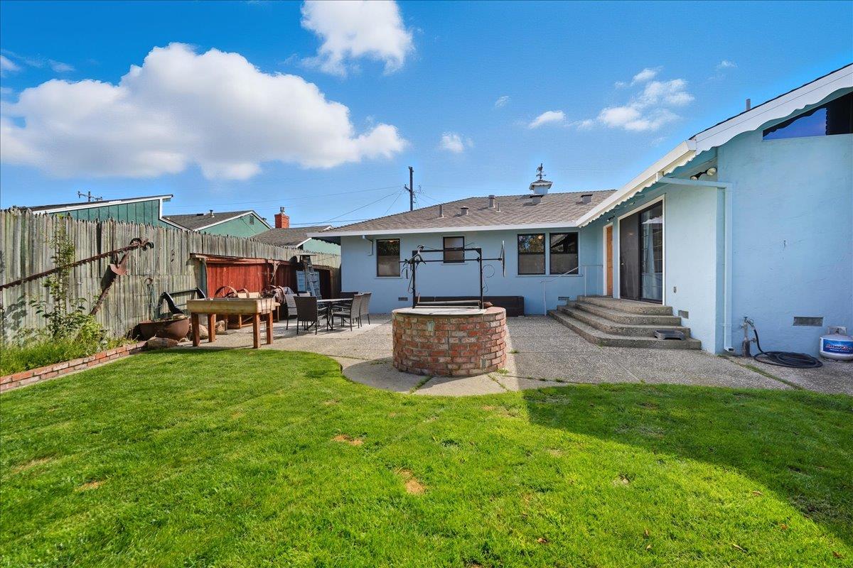 Detail Gallery Image 30 of 36 For 844 Capistrano Dr, Salinas,  CA 93901 - 3 Beds | 1/1 Baths