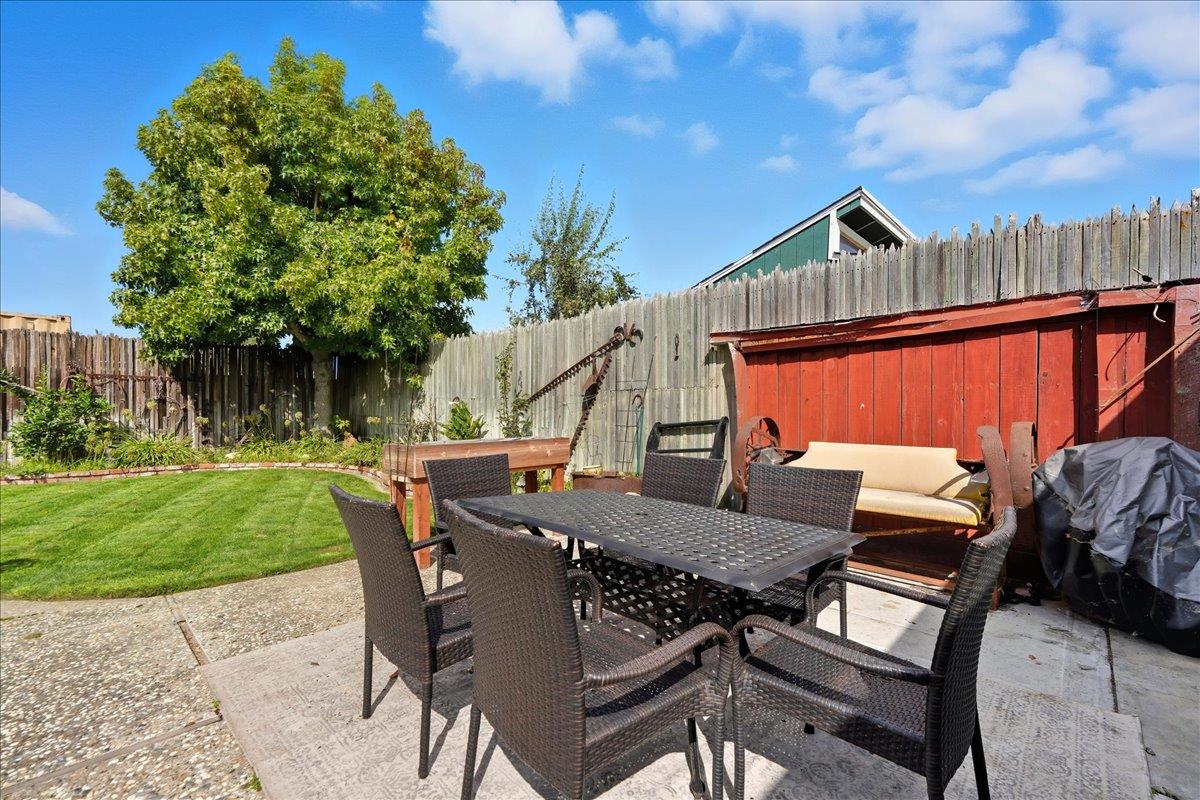 Detail Gallery Image 33 of 36 For 844 Capistrano Dr, Salinas,  CA 93901 - 3 Beds | 1/1 Baths