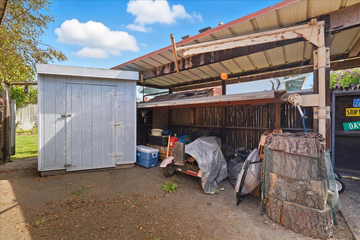 Detail Gallery Image 36 of 36 For 844 Capistrano Dr, Salinas,  CA 93901 - 3 Beds | 1/1 Baths