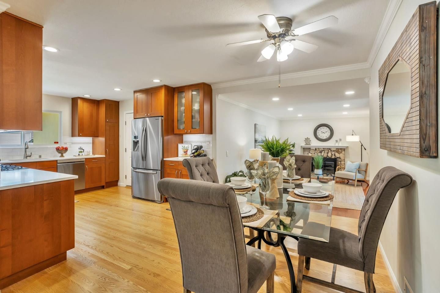 Detail Gallery Image 13 of 37 For 1610 Carmel Dr, San Jose,  CA 95125 - 3 Beds | 2 Baths