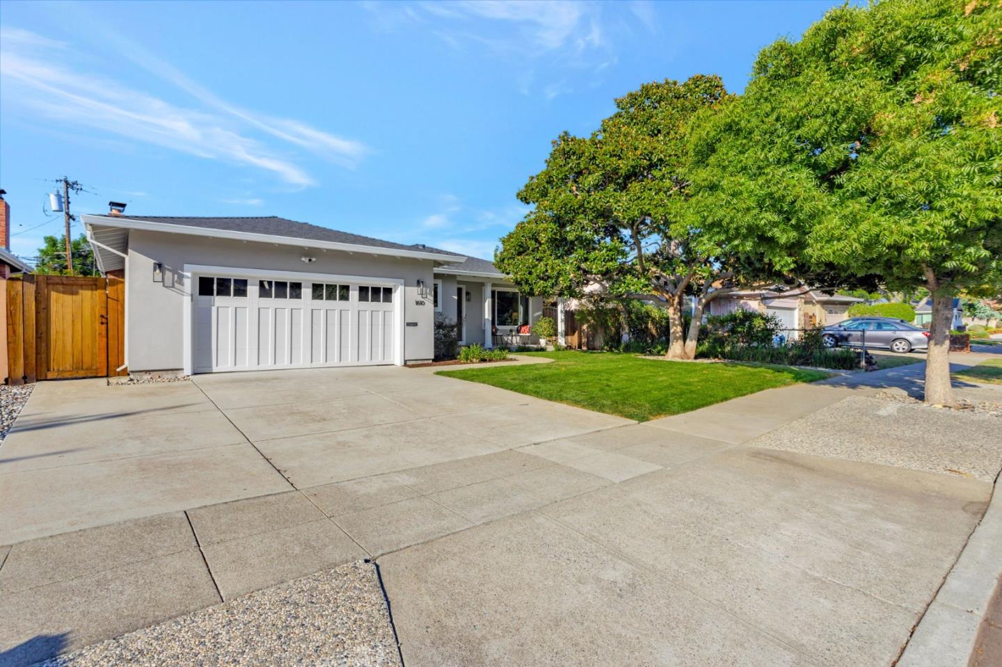 Detail Gallery Image 3 of 37 For 1610 Carmel Dr, San Jose,  CA 95125 - 3 Beds | 2 Baths