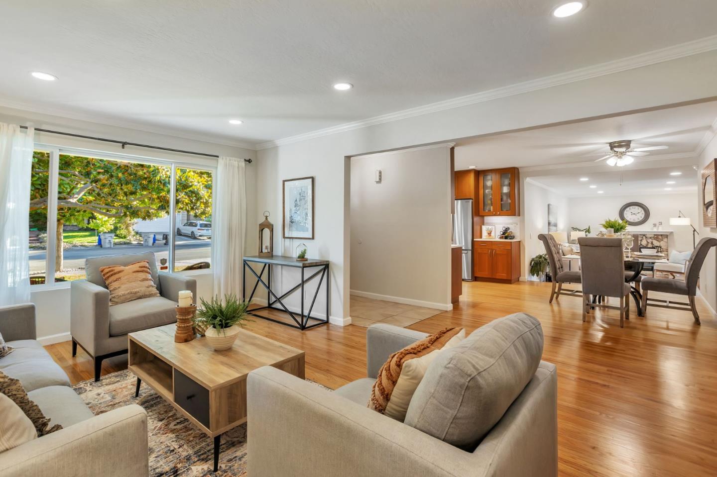 Detail Gallery Image 8 of 37 For 1610 Carmel Dr, San Jose,  CA 95125 - 3 Beds | 2 Baths