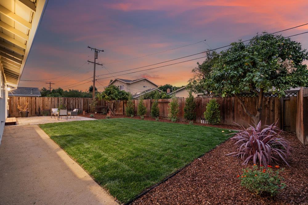 Detail Gallery Image 6 of 47 For 434 Purisima Ave, Sunnyvale,  CA 94086 - 3 Beds | 2 Baths