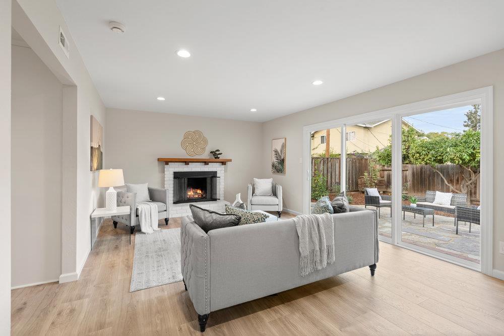 Detail Gallery Image 8 of 47 For 434 Purisima Ave, Sunnyvale,  CA 94086 - 3 Beds | 2 Baths