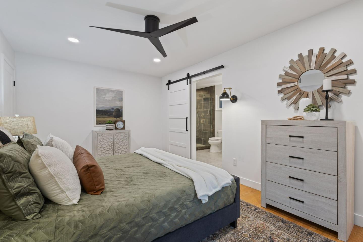 Detail Gallery Image 27 of 43 For 4451 Stoney Way, Carmichael,  CA 95608 - 3 Beds | 2 Baths